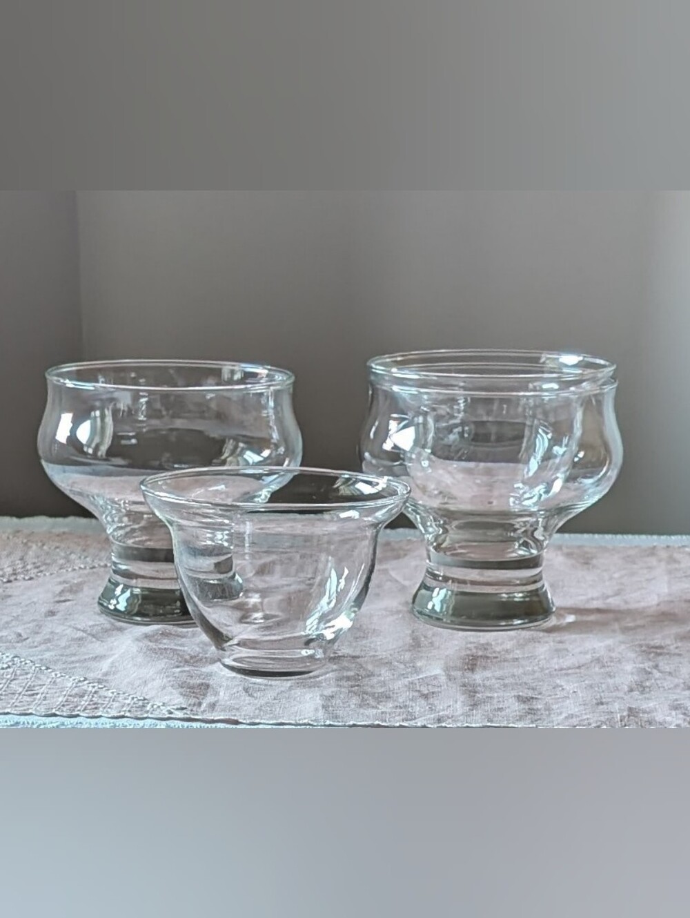 Vintage Clear Glass Shrimp Cocktail/Dessert Chiller Glasses With Liner Set of 2